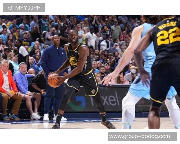 灰熊记者怒斥追梦在场上犯规后毫无悔意的行为令人失望 灰熊记者怒斥追梦在场上犯规后毫无悔意的行为令人失望