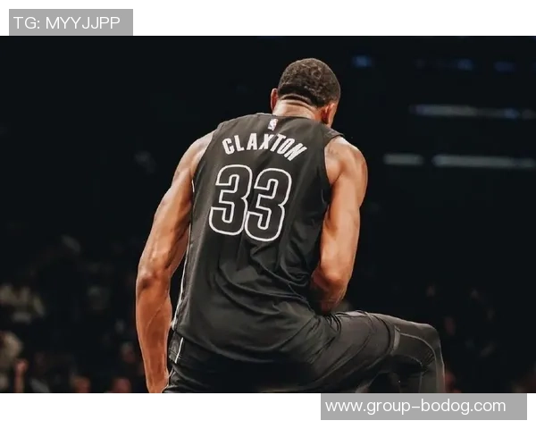 克拉克斯顿创造历史首次三双成篮网21世纪首位中锋三双球员