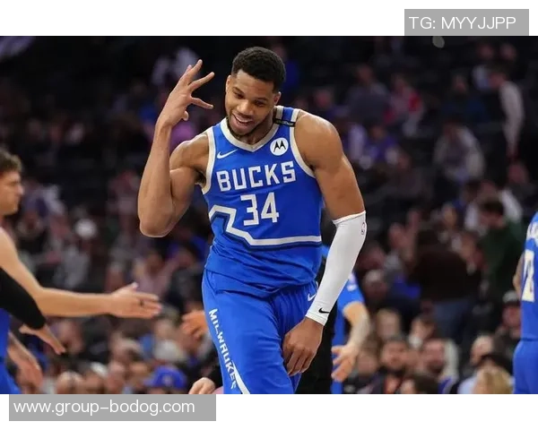 字母哥高效表现三节打卡下班贡献16分7板4助攻带领球队取得胜利 字母哥高效表现三节打卡下班贡献16分7板4助攻带领球队取得胜利