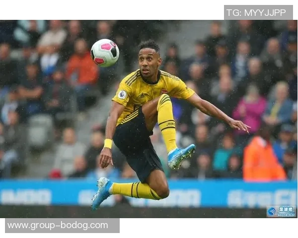 奥巴梅扬错失单刀致巴黎被绝平队友表示这就是足球的残酷 奥巴梅扬错失单刀致巴黎被绝平队友表示这就是足球的残酷