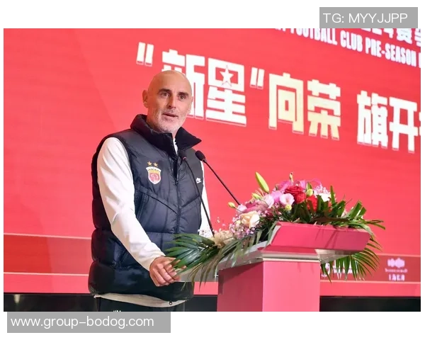 穆斯卡特荣膺中超11月最佳主教练率队成功卫冕上海海港再创辉煌