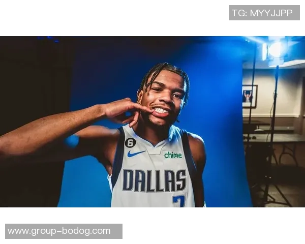 独行侠感恩AD哈迪埃克萨姆拉塞尔的陪伴与付出永远是我们心中的一家人