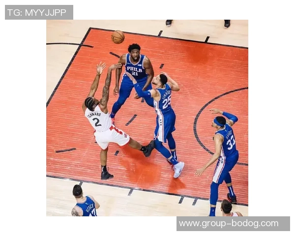 猛龙管理层称洛瑞离队时球迷心态平和依旧深爱他 猛龙管理层称洛瑞离队时球迷心态平和依旧深爱他